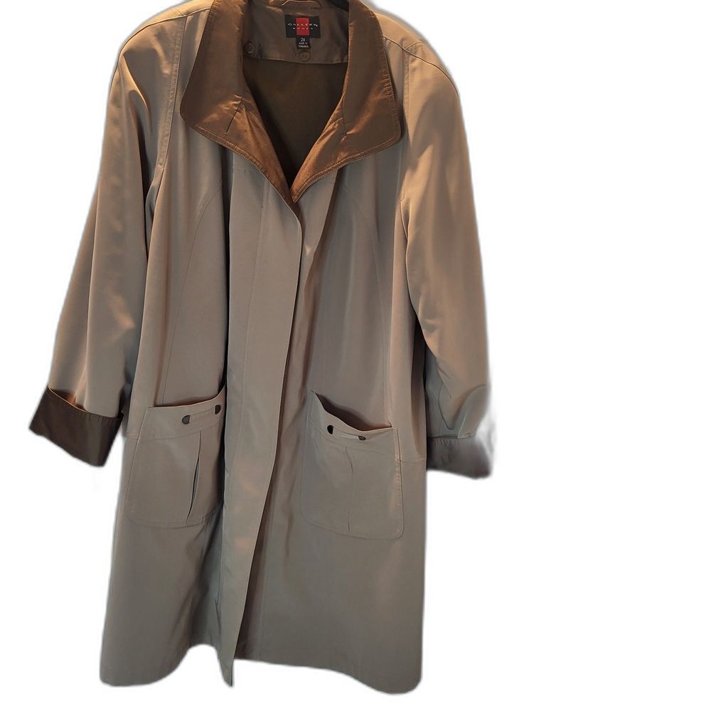 Gallery Elegant Tan Women's Coat- 2X